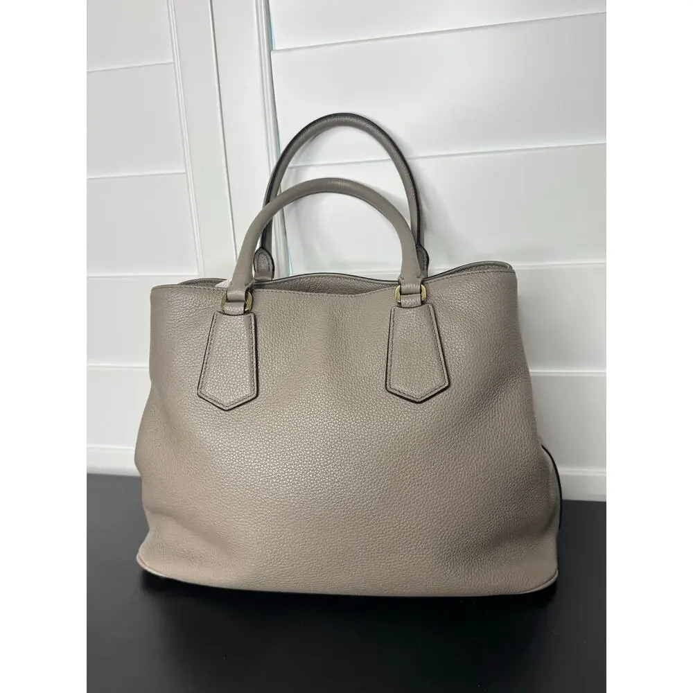 Prada | Vitello Daino Leather Handbag